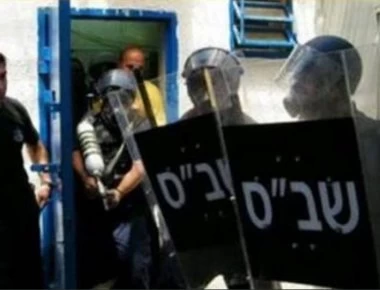Εξέγερση σε φυλακή του Ισραήλ - Πάνω από 100 Παλαιστίνιοι τραυματίες
